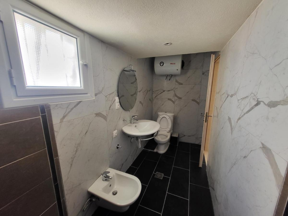 Blue Heaven Apartment Sarandë 外观 照片