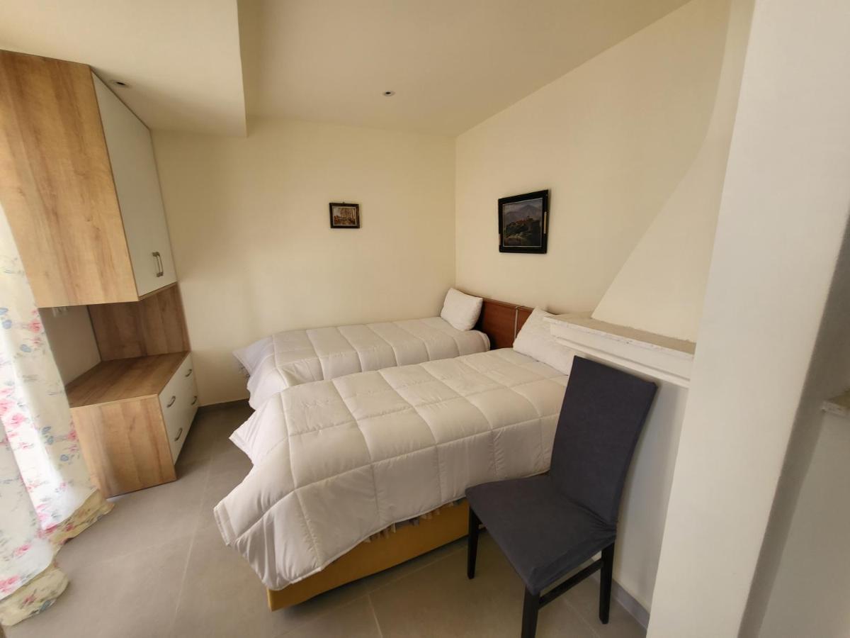 Blue Heaven Apartment Sarandë 外观 照片